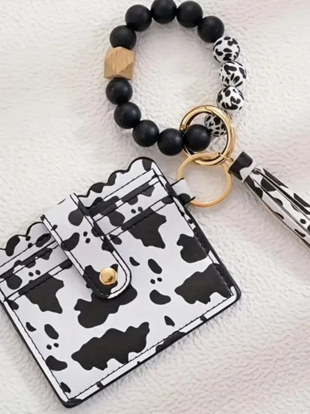 Assorted colored wallets with Beaded Silicon Wristlet Keychains B24